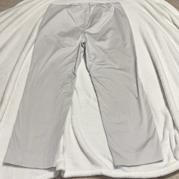 Women's 16 Brooks Brothers Pants cropped Light grey flat side zip stretch - Picture 3 of 5
